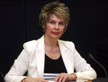 Παπακώστα: «Η Αλβανία οφείλει να παρέχει στη μειονότητα όλα τα δικαιώματά της»